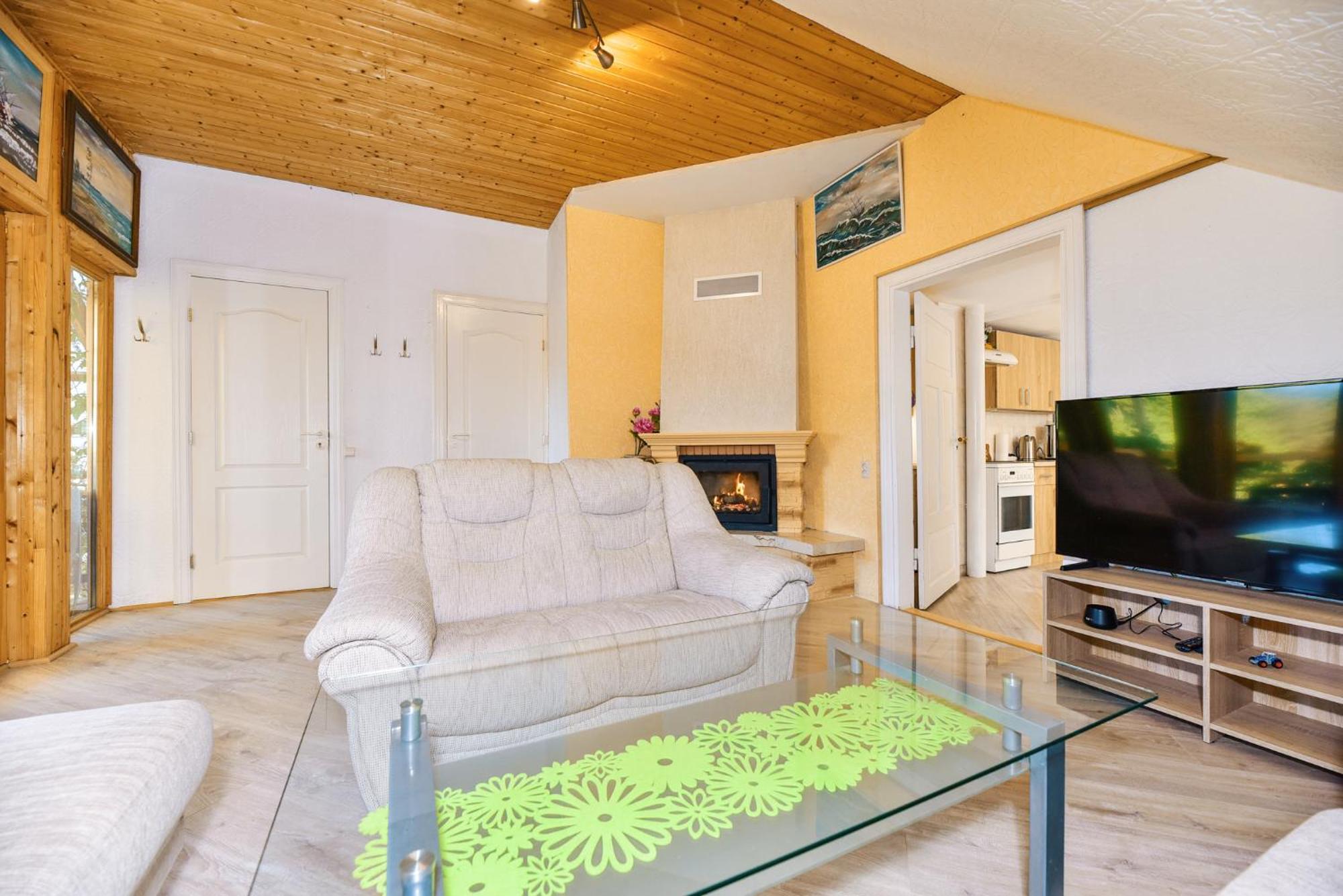 Vila Jaunklavi Sikrags Exteriér fotografie